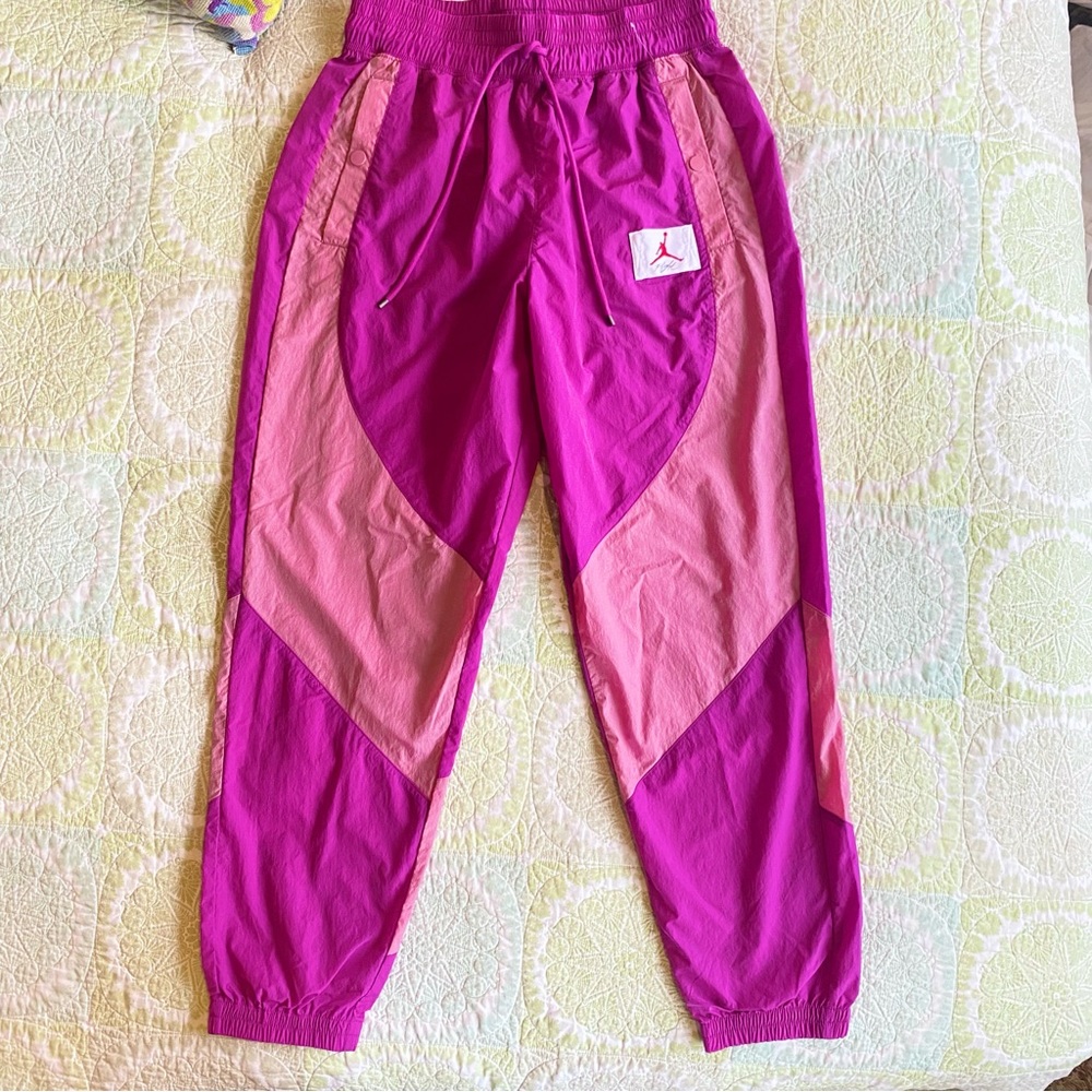 JORDAN Woven Flight Label Nylon Track Utility Jogger Pants